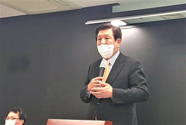 문상주 총재가 개정법을 설명하며 소감을 발표하고 있다.(사진=김규용 기자)