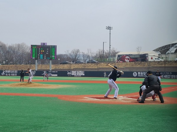 독립야구단 경기도리그가 25일 광주시 팀업캠퍼스 2구장에서 2022시즌의 막을 올렸다. 사진=경기도