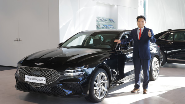 ‘판매거장’에 선정된 천안서부지점 이석이 영업부장(만 55세). 사진=현대자동차