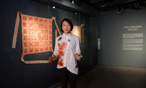 이승해 학예연구사 전시 해설 영상 이미지. 사진 제공=서울공예박물관