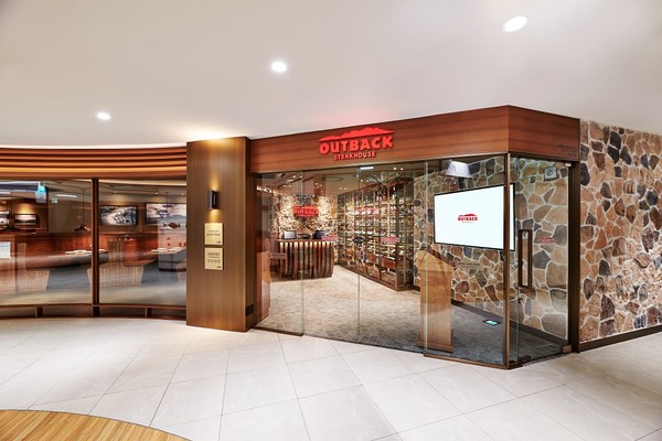 이전 오픈한 신림타임스트림점 전경. 사진=아웃백