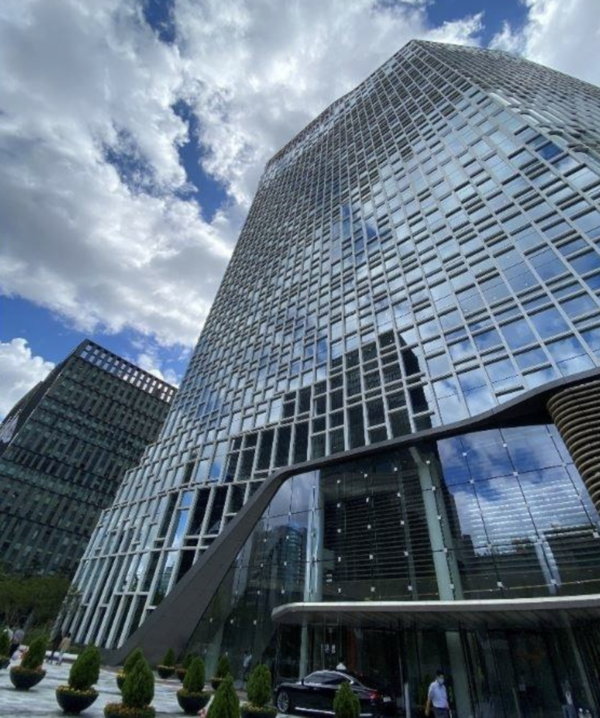 서울 중구 장교동 한화빌딩 전경. 사진=윤은식 기자