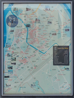 강경읍 관광안내도의 '젓갈여지도'에 약 130개의 젓갈매장이 소개돼 있다. 사진=김하늘 기자