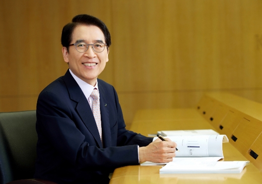 신창재 교보생명 회장. 사진=교보생명