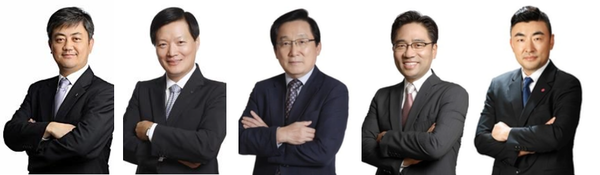 왼쪽부터 한채양, 박주형, 이석구, 임영록, 송현석 대표. 사진=신세계그룹