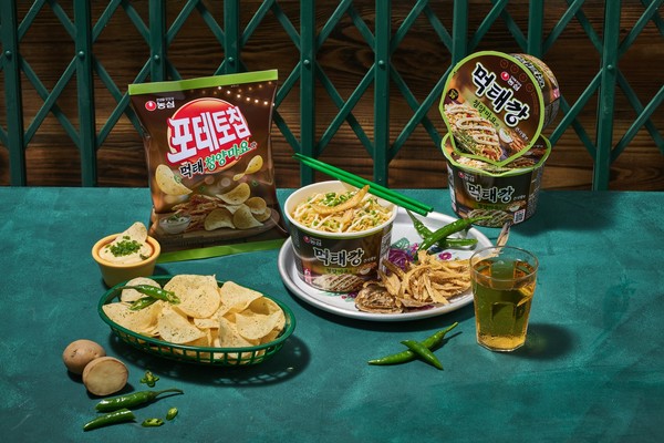 농심이 '먹태깡' 콜라보레이션 신제품 '먹태깡큰사발면'과 '포테토칩 먹태청양마요맛'을 출시한다. 사진=농심