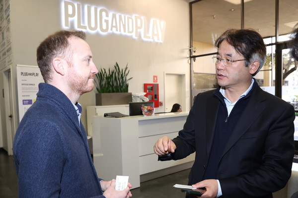 실리콘밸리 내 플러그앤플레이를 방문한 이동환 고양시장. 사진=고양특례시