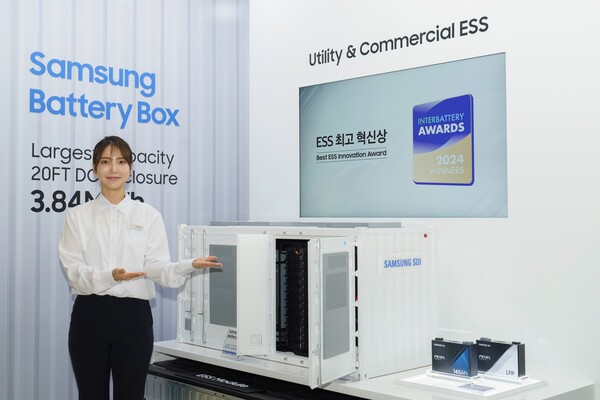 6일 코엑스에서 열리는 '인터배터리 2024'에서 삼성SDI가 주력 ESS 제품인 SBB(Samsung Battery Box)를 선보일 예정이다. 삼성SDI의 SBB는 올해 신설된 '인터배터리 2024 어워즈'에서 'ESS 최고 혁신상'을 수상했다. 사진=삼성SDI