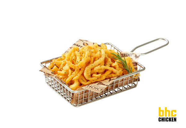 bhc치킨은 사이드 메뉴 맛집의 위상을 이어갈 신메뉴 '뿌링진미채튀김'을 출시한다