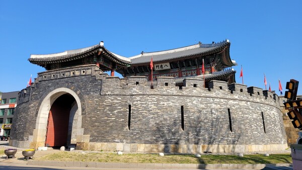 팔달문. 사진 = 안병국 객원기자