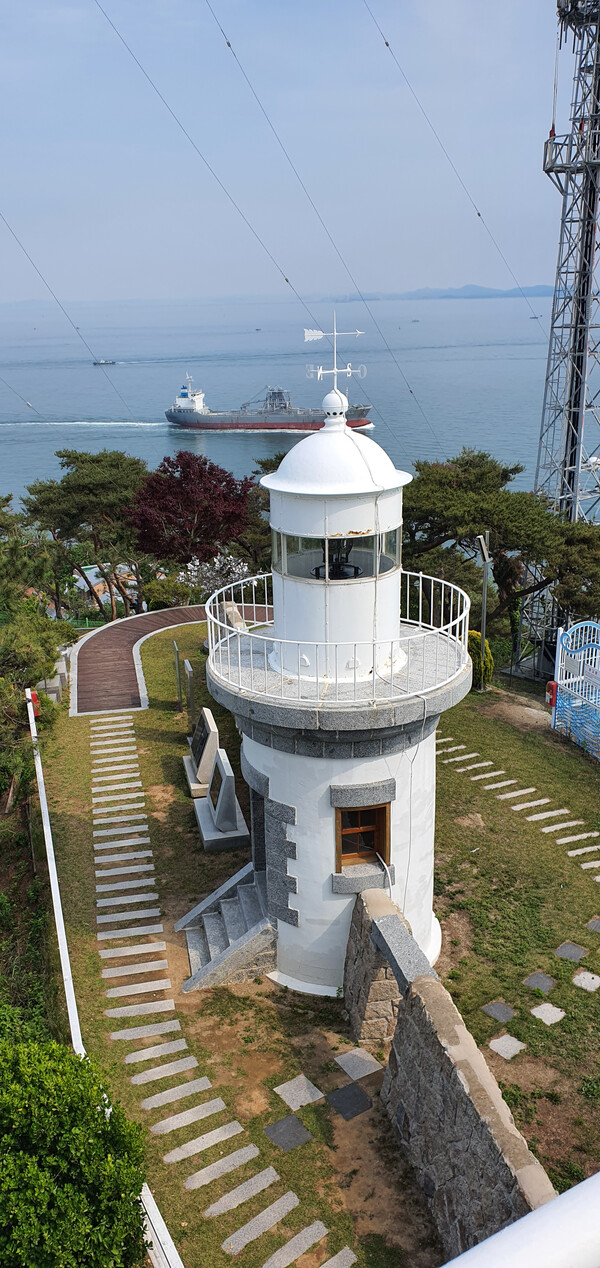 인천 팔미도 등대 전경. 사진 = 국가유산청