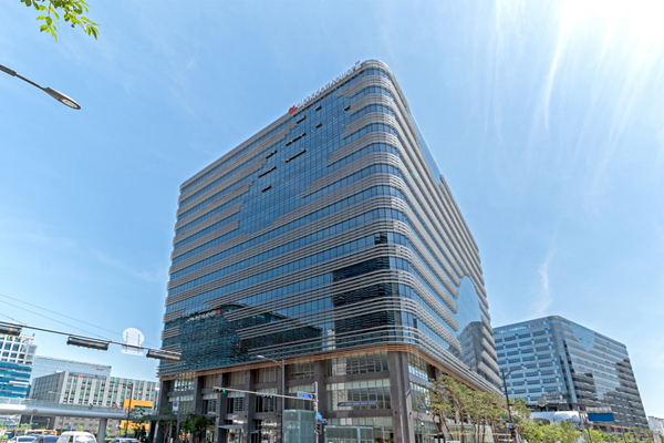 카카오게임즈 사무실이 위치한 판교 알파돔타워. 사진=카카오게임즈