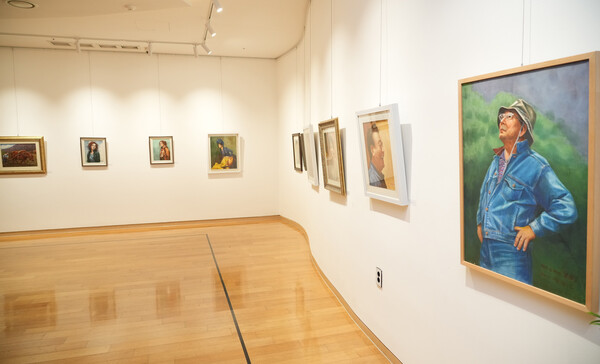 BNK경남은행이 BNK경남은행갤러리에서 '송창수 개인전'을 진행한다. 사진=BNK경남은행