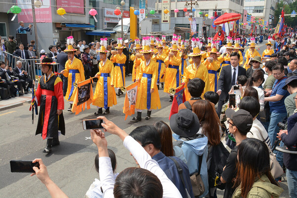 조선통신사 행렬 재현 사진. 사진 = 부산문화재단 