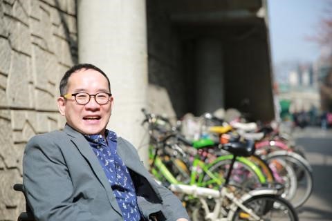 고정욱 작가. 사진 = 1인1책