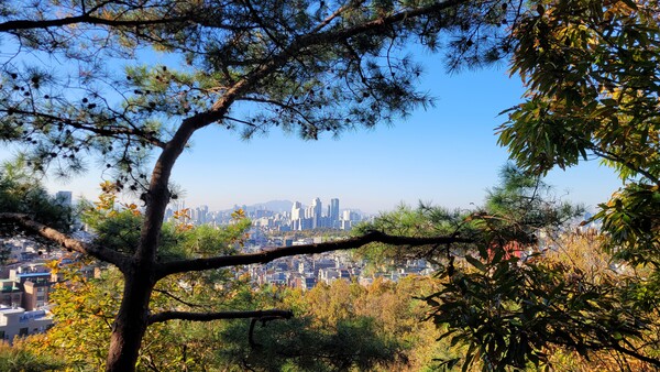 아차산둘레길에서 바라본 전경. 사진=안병국 객원기자