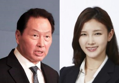 (왼쪽부터) 최태원 SK그룹 회장, 최윤정 SK바이오팜 사업개발본부장. 사진=연합뉴스