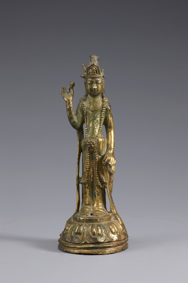 부여 규암리 출토 금동관음보살입상. 사진=국립부여박물관