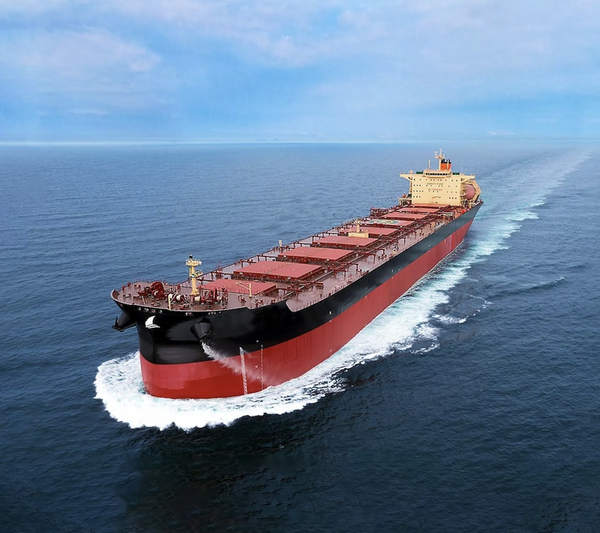 HD현대 아비커스의 대형선박용 자율운항 솔루션 '하이나스 컨트롤' 적용 에이치라인해운 선박. 사진=HD현대