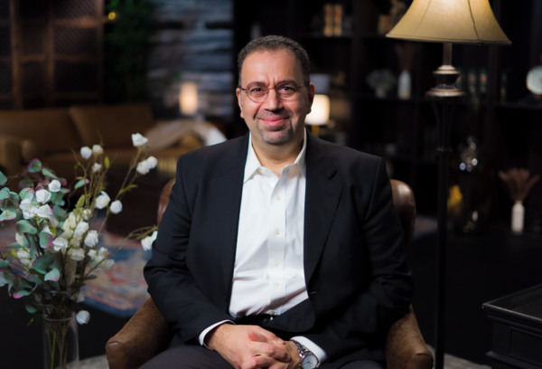 '위대한 수업, 그레이트 마인즈'는 노벨상 수상자가 다수 출연해 '노벨상 향우회'라고도 불린다. 사진은 '위대한 수업' 시즌1에 출연한 '2024년 노벨경제학상'을 수상한 대런 애쓰모글루. 사진=EBS