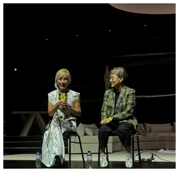 지난 19일 서울 중구 국립극단 명동예술극장에서 열린 연극 '헤다 가블러' 기자간담회에서 이혜영 배우가 질문에 답하고 있다. 사진=양찬혁 기자