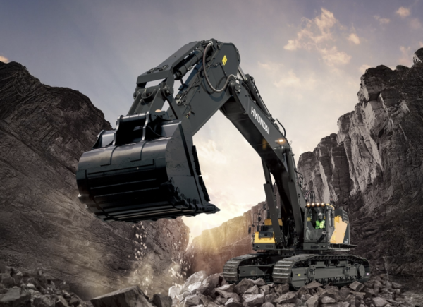 HD현대건설기계 100톤급 초대형 굴착기. 사진=HD현대건설기계