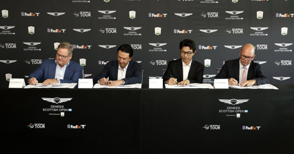 왼쪽부터 릭 앤더슨 PGA 투어 최고 커머셜 책임자 릭 앤더슨, 호세 무뇨스 현대차 대표이사 사장, 송민규 제네시스사업본부장(부사장), 가이 키닝스 DP 월드투어 최고경영자. 사진=현대자동차