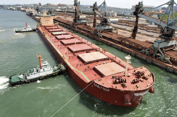 HMM의 건화물선(Dry Bulk) Global Trust호. 사진=HMM