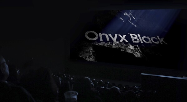 삼성전자가 11일부터 20일까지 미국 로스앤젤레스(LA)에 위치한 컬버 극장에서 열리는 '제 11회 아시안 월드 필름 페스티벌(Asian World Film Festival, AWFF)'에 공식 후원사로 참가한다. 사진=삼성전자